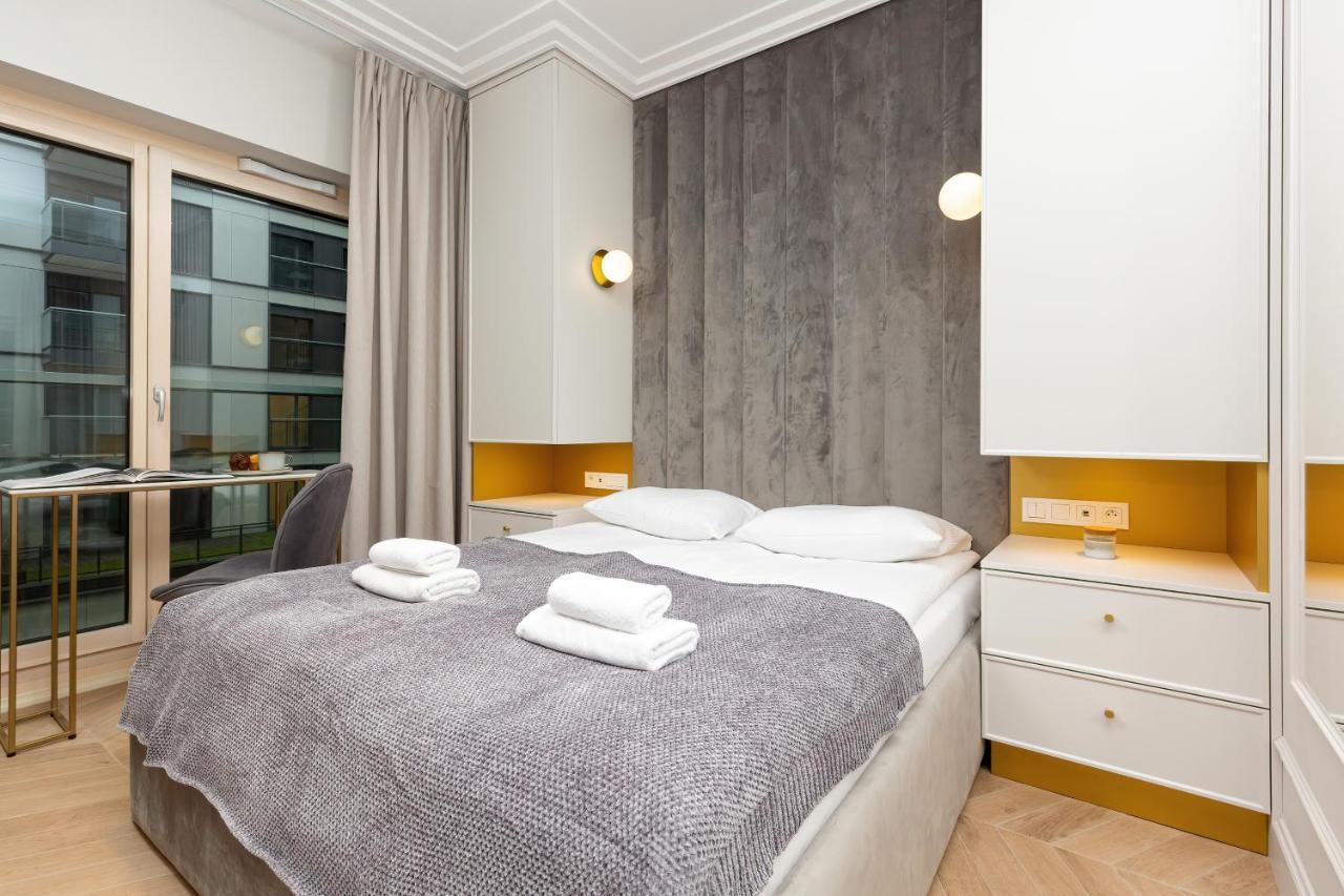 Mennica Residence Central Apartment By Renters Prestige ワルシャワ エクステリア 写真