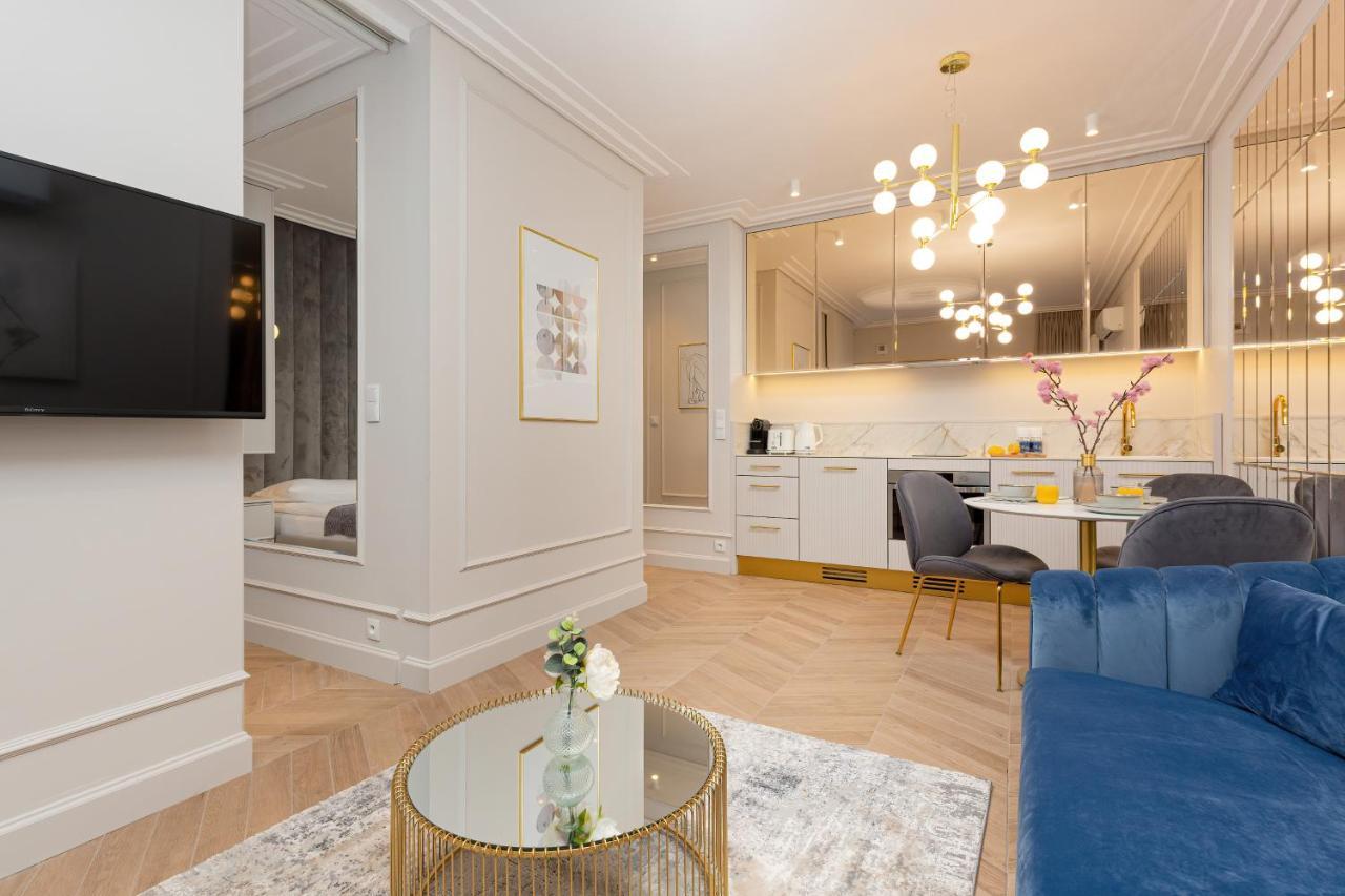 Mennica Residence Central Apartment By Renters Prestige ワルシャワ エクステリア 写真