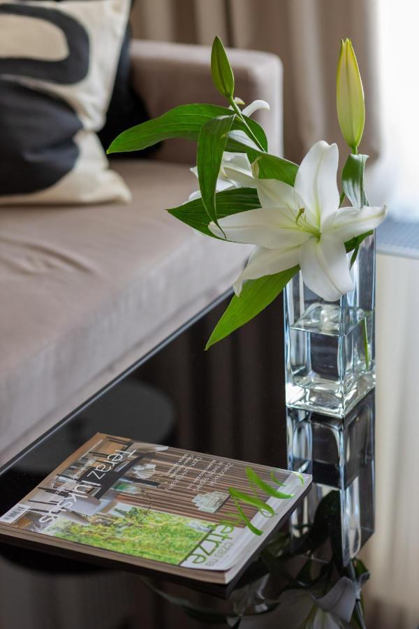 Mennica Residence Central Apartment By Renters Prestige ワルシャワ エクステリア 写真