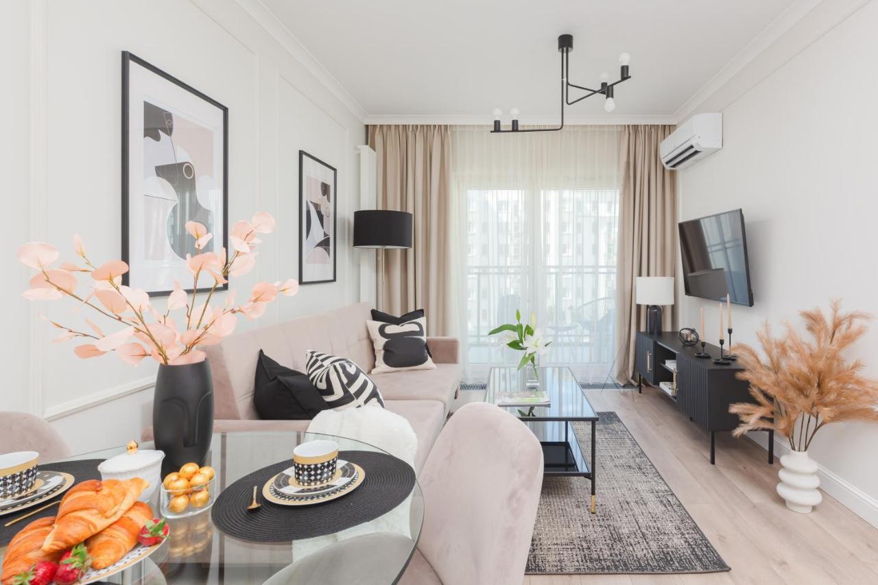 Mennica Residence Central Apartment By Renters Prestige ワルシャワ エクステリア 写真